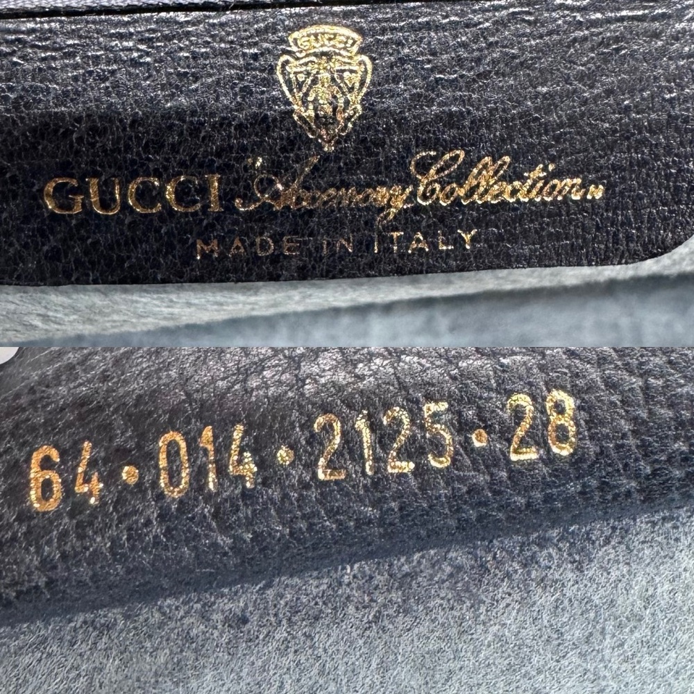 Authentic GUCCI GG Monogram Supreme Vintage Clutch – Navy Blue - Picture 5 of 14